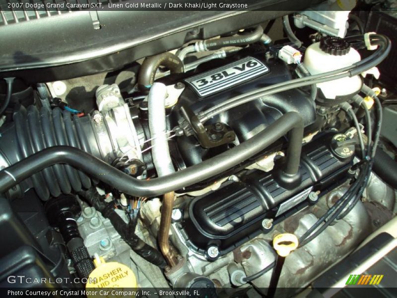 Linen Gold Metallic / Dark Khaki/Light Graystone 2007 Dodge Grand Caravan SXT
