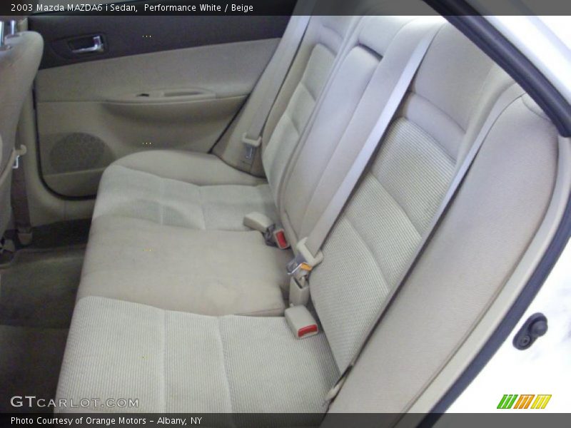 Performance White / Beige 2003 Mazda MAZDA6 i Sedan