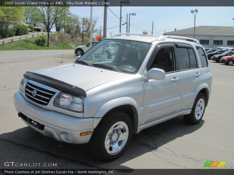 Silky Silver Metallic / Gray 2005 Suzuki Grand Vitara LX 4WD