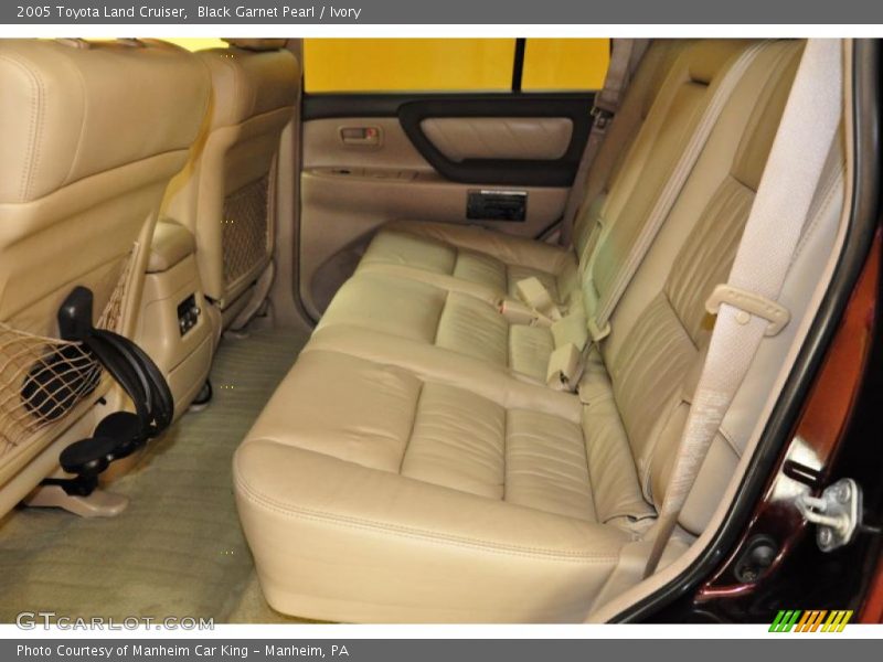 Black Garnet Pearl / Ivory 2005 Toyota Land Cruiser