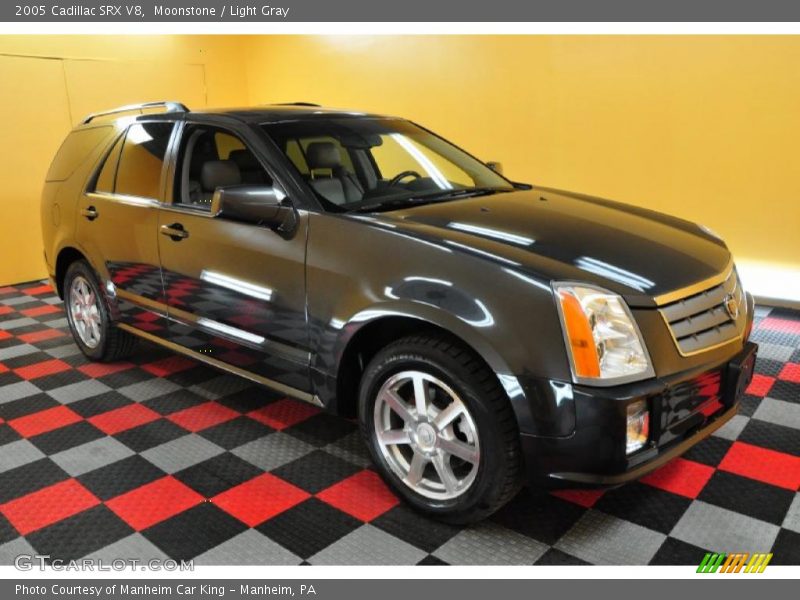 Moonstone / Light Gray 2005 Cadillac SRX V8