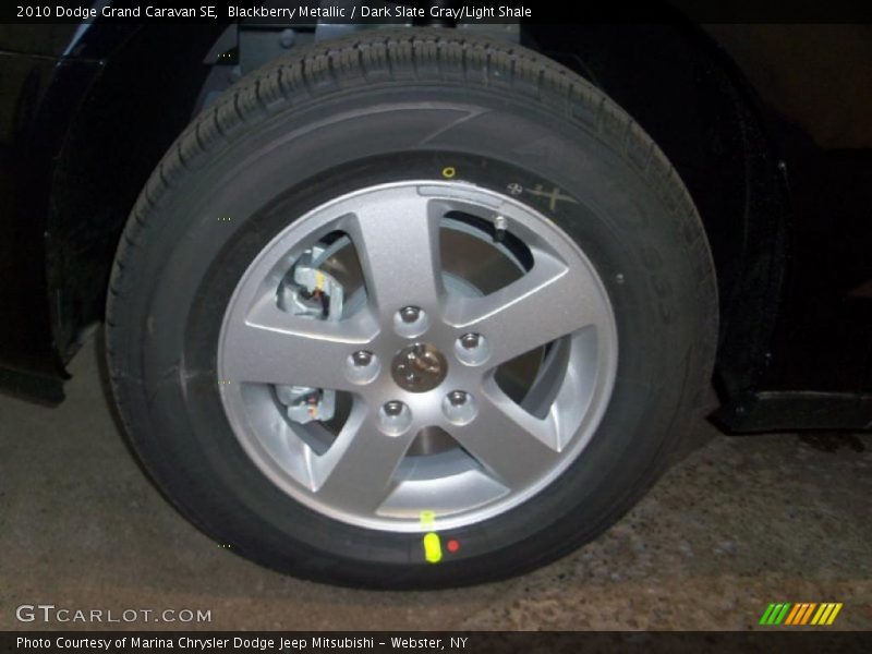 Blackberry Metallic / Dark Slate Gray/Light Shale 2010 Dodge Grand Caravan SE