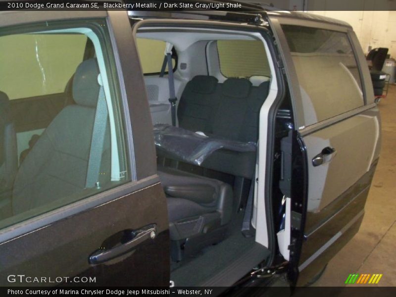 Blackberry Metallic / Dark Slate Gray/Light Shale 2010 Dodge Grand Caravan SE
