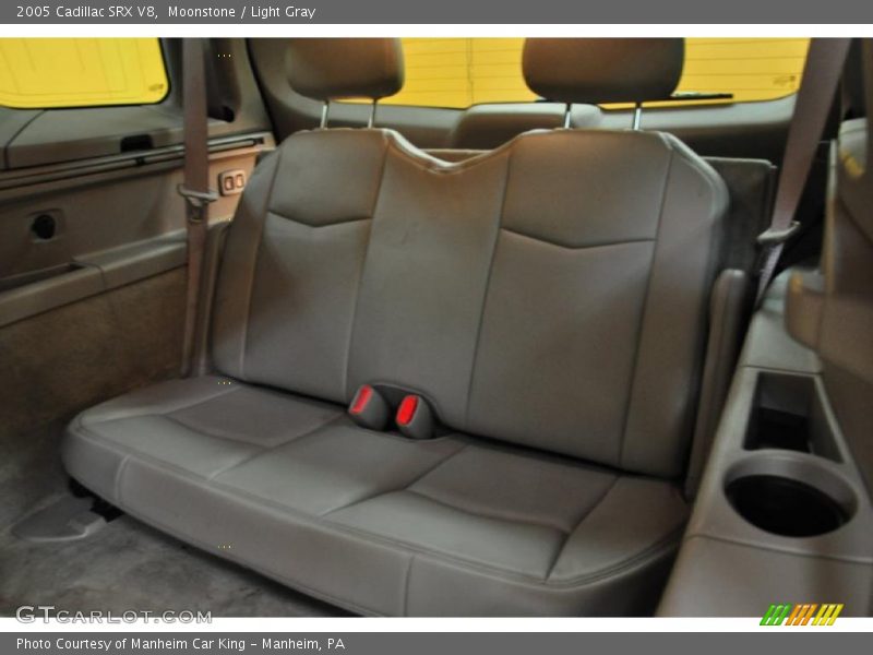Moonstone / Light Gray 2005 Cadillac SRX V8