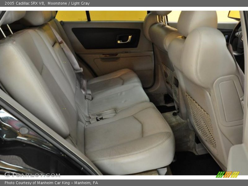 Moonstone / Light Gray 2005 Cadillac SRX V8