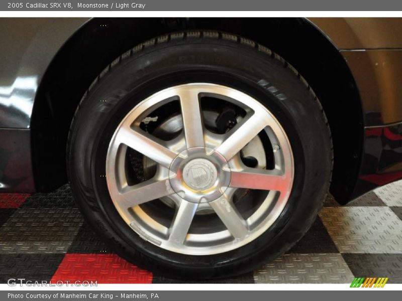 Moonstone / Light Gray 2005 Cadillac SRX V8