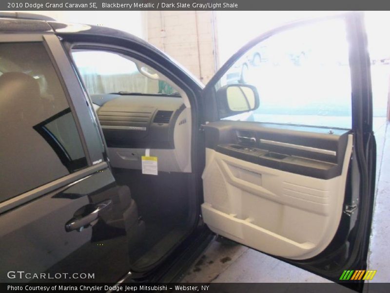 Blackberry Metallic / Dark Slate Gray/Light Shale 2010 Dodge Grand Caravan SE