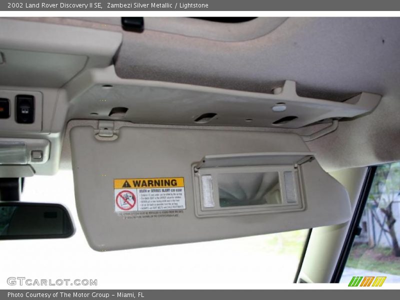 Zambezi Silver Metallic / Lightstone 2002 Land Rover Discovery II SE