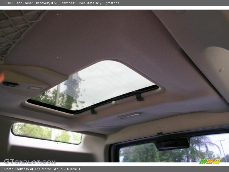 Zambezi Silver Metallic / Lightstone 2002 Land Rover Discovery II SE