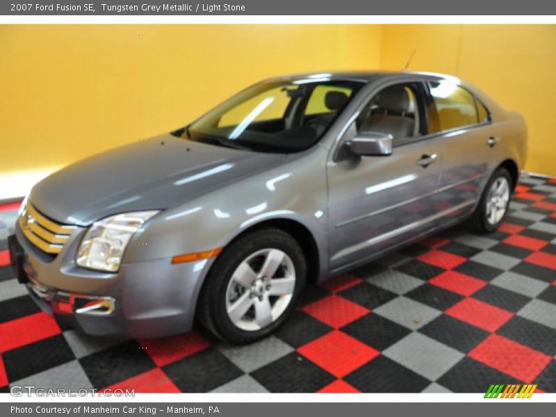 Tungsten Grey Metallic / Light Stone 2007 Ford Fusion SE