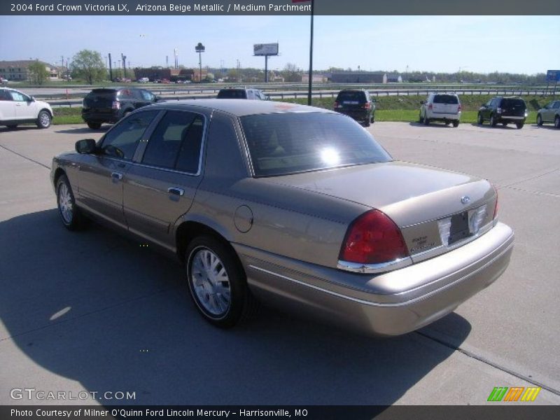 Arizona Beige Metallic / Medium Parchment 2004 Ford Crown Victoria LX