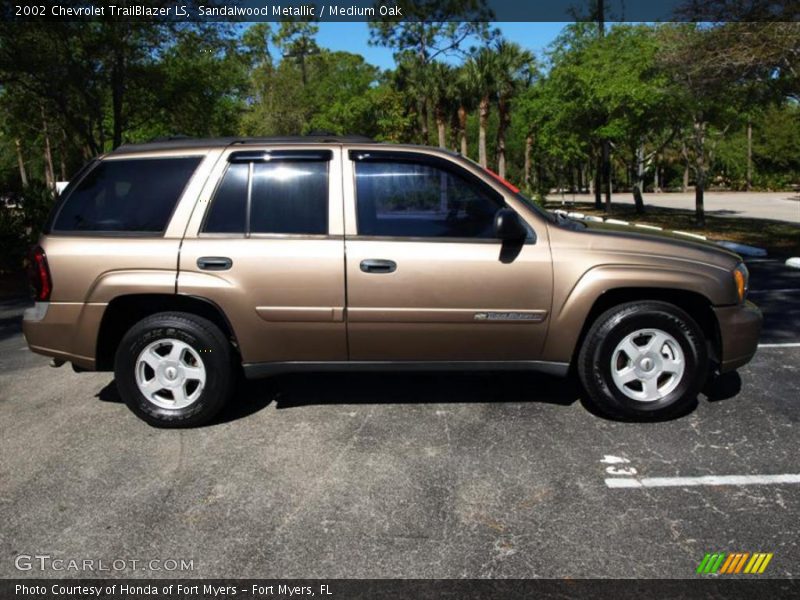 Sandalwood Metallic / Medium Oak 2002 Chevrolet TrailBlazer LS