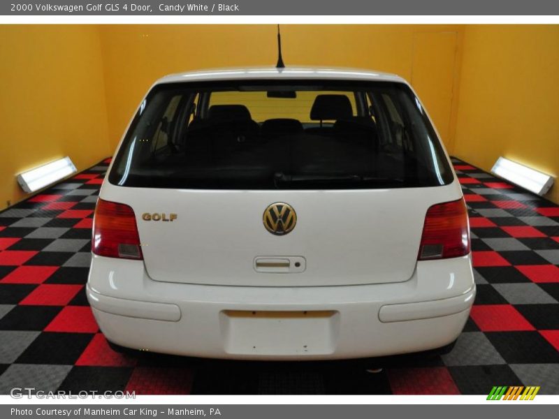 Candy White / Black 2000 Volkswagen Golf GLS 4 Door