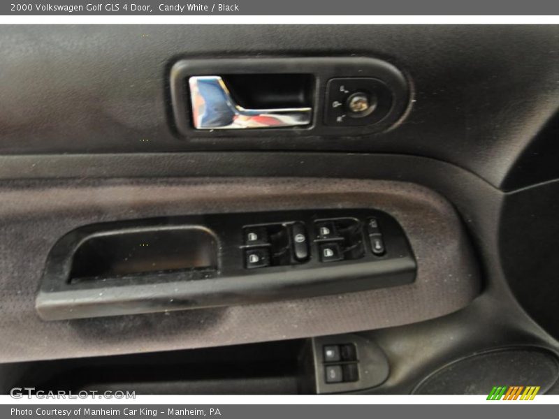 Candy White / Black 2000 Volkswagen Golf GLS 4 Door