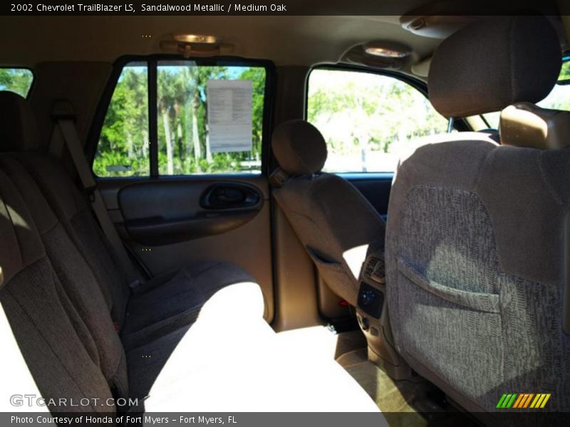 Sandalwood Metallic / Medium Oak 2002 Chevrolet TrailBlazer LS