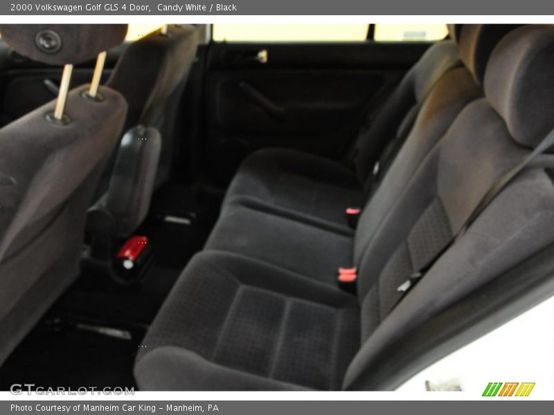 Candy White / Black 2000 Volkswagen Golf GLS 4 Door