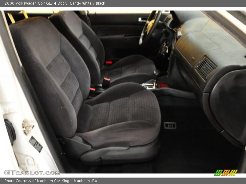 Candy White / Black 2000 Volkswagen Golf GLS 4 Door