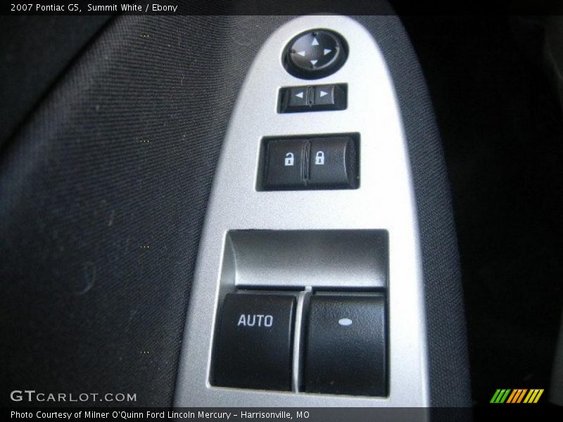 Summit White / Ebony 2007 Pontiac G5