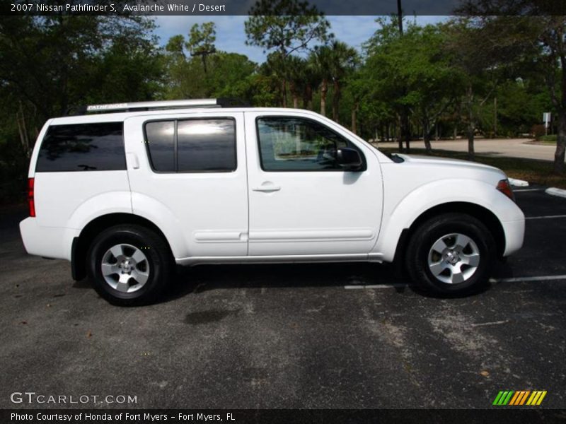 Avalanche White / Desert 2007 Nissan Pathfinder S