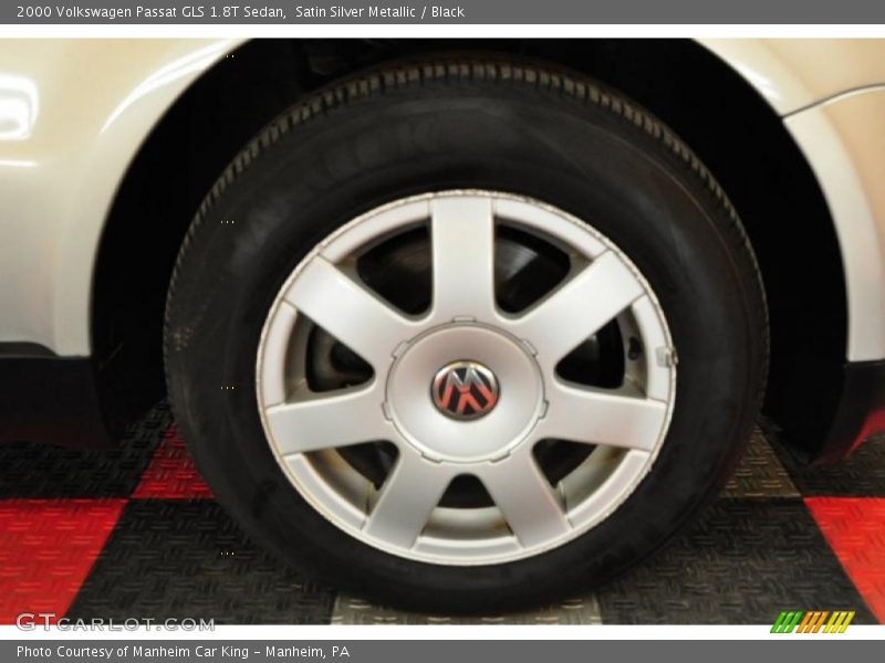 Satin Silver Metallic / Black 2000 Volkswagen Passat GLS 1.8T Sedan