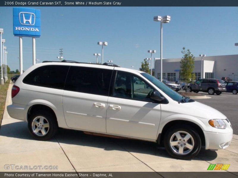 Stone White / Medium Slate Gray 2006 Dodge Grand Caravan SXT