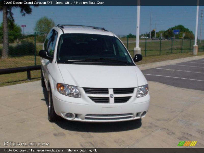 Stone White / Medium Slate Gray 2006 Dodge Grand Caravan SXT