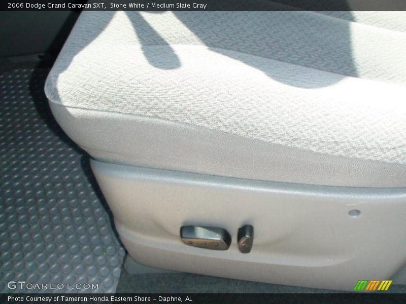 Stone White / Medium Slate Gray 2006 Dodge Grand Caravan SXT