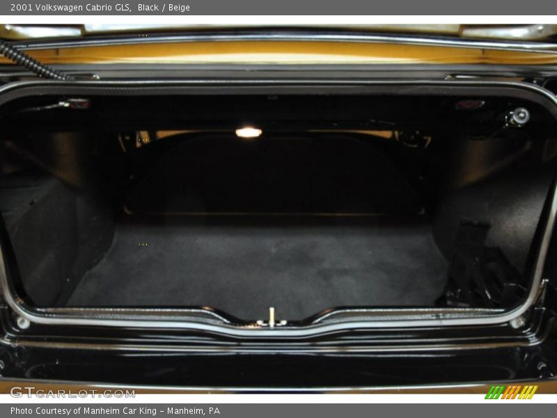 Black / Beige 2001 Volkswagen Cabrio GLS