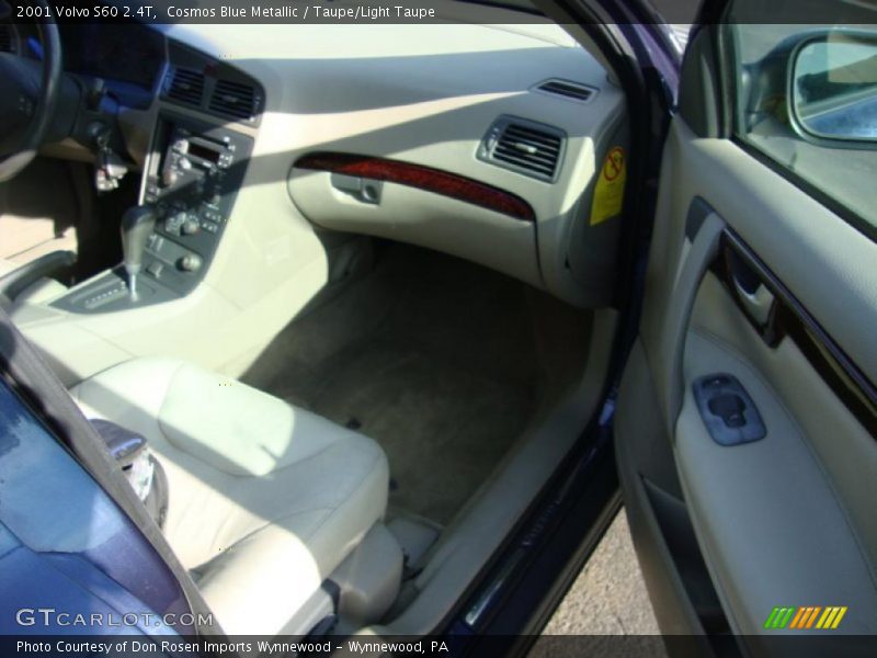 Cosmos Blue Metallic / Taupe/Light Taupe 2001 Volvo S60 2.4T