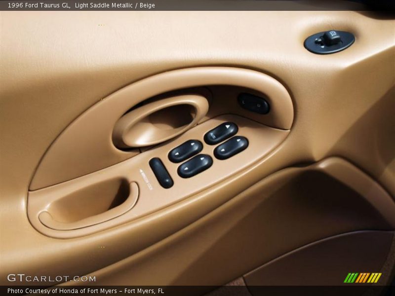 Light Saddle Metallic / Beige 1996 Ford Taurus GL