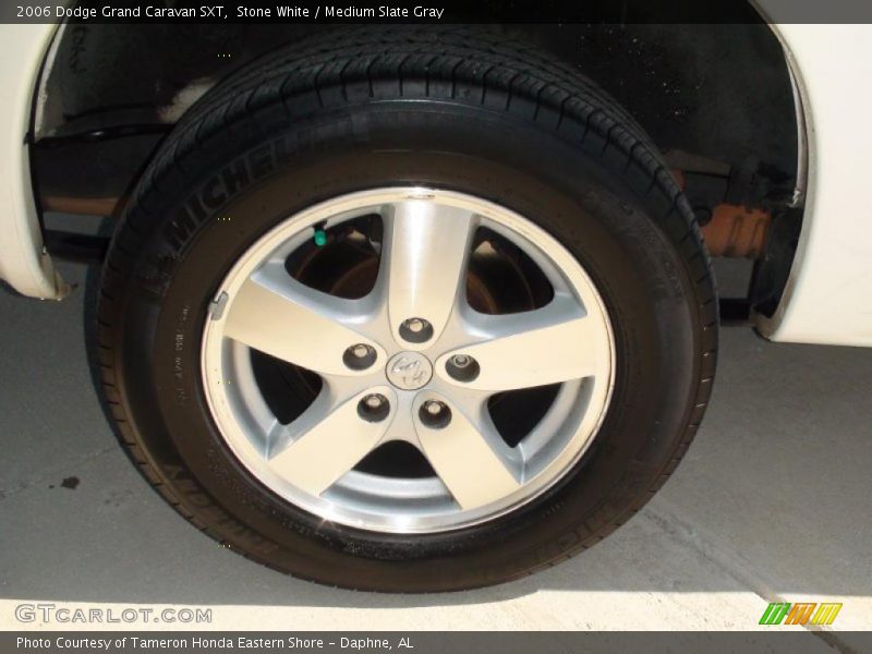 Stone White / Medium Slate Gray 2006 Dodge Grand Caravan SXT