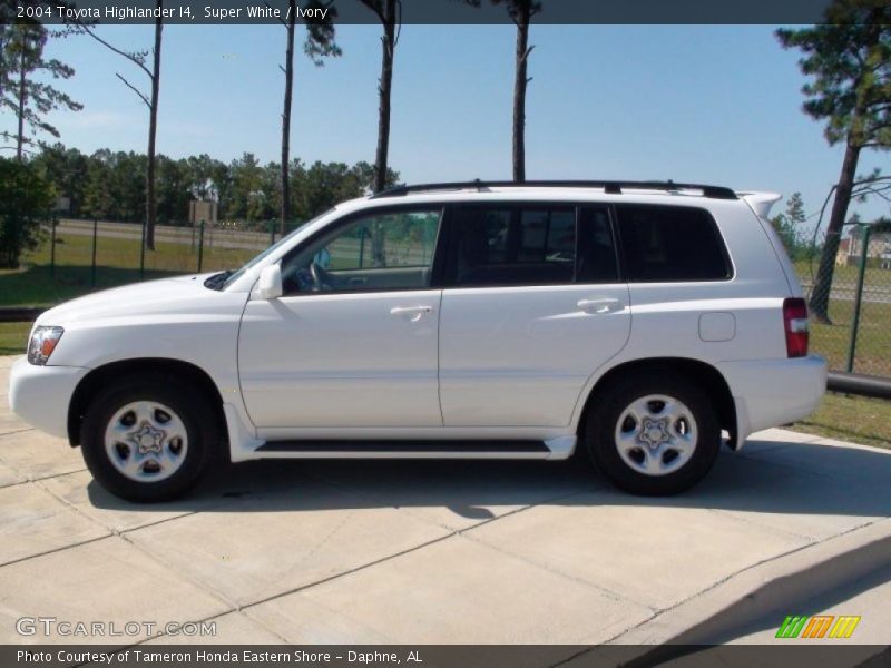 Super White / Ivory 2004 Toyota Highlander I4