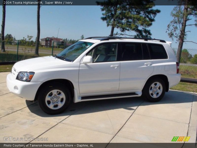 Super White / Ivory 2004 Toyota Highlander I4