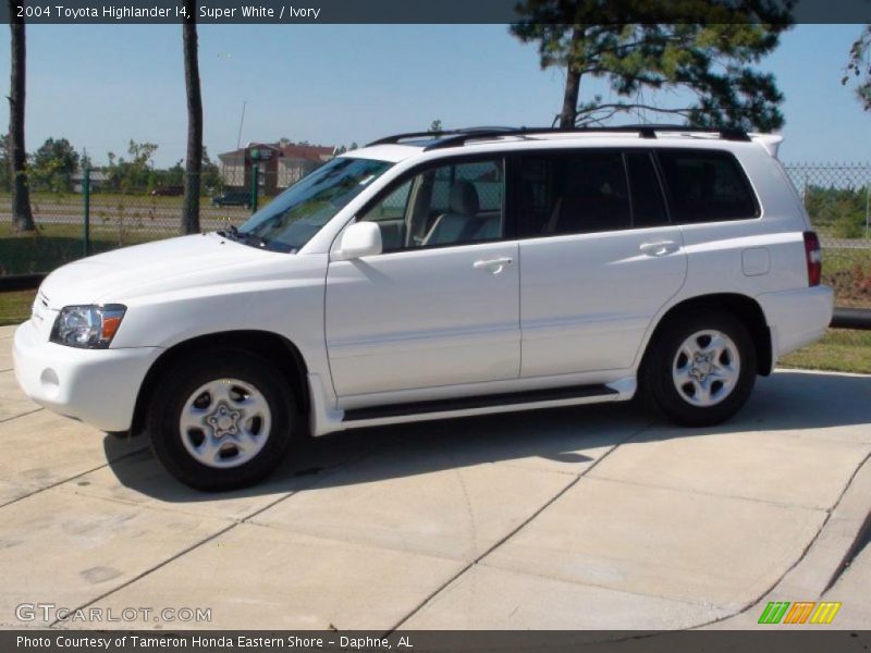 Super White / Ivory 2004 Toyota Highlander I4