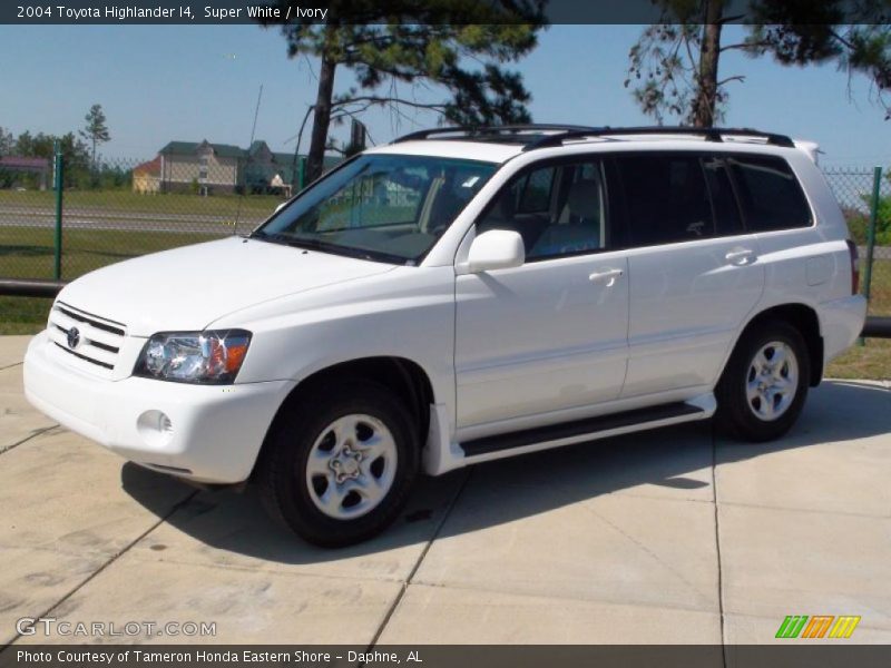 Super White / Ivory 2004 Toyota Highlander I4