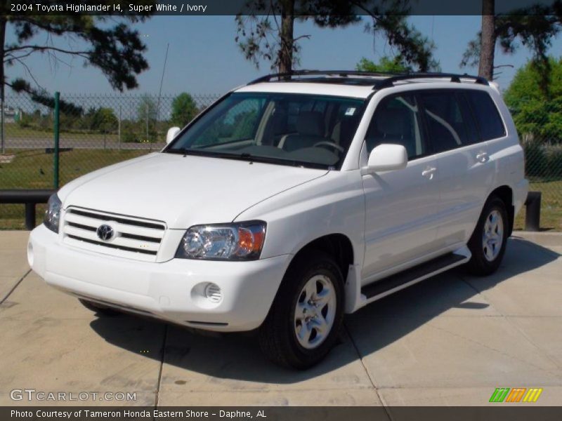 Super White / Ivory 2004 Toyota Highlander I4