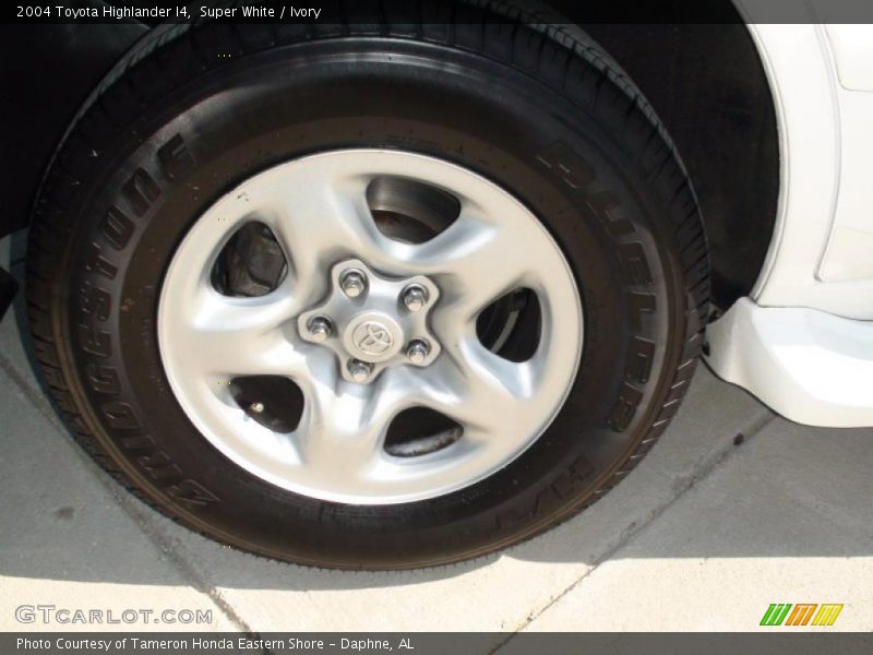 Super White / Ivory 2004 Toyota Highlander I4