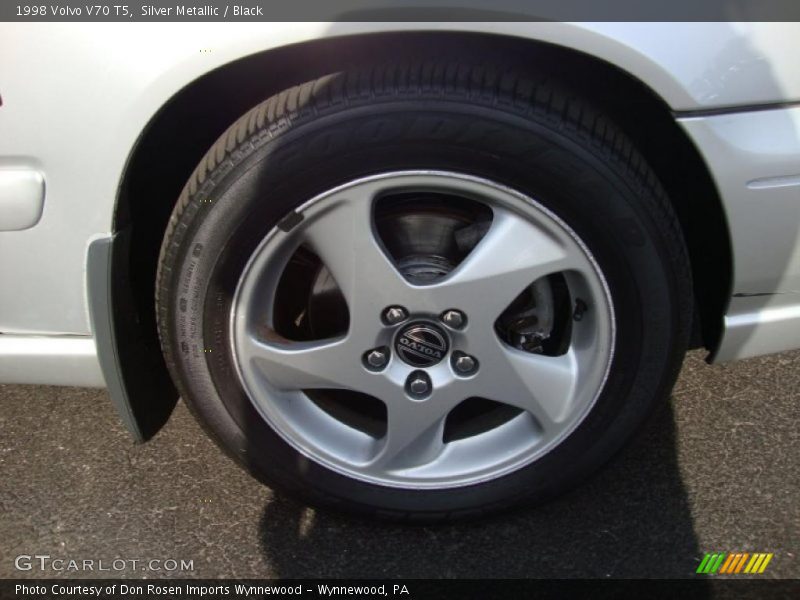 Silver Metallic / Black 1998 Volvo V70 T5