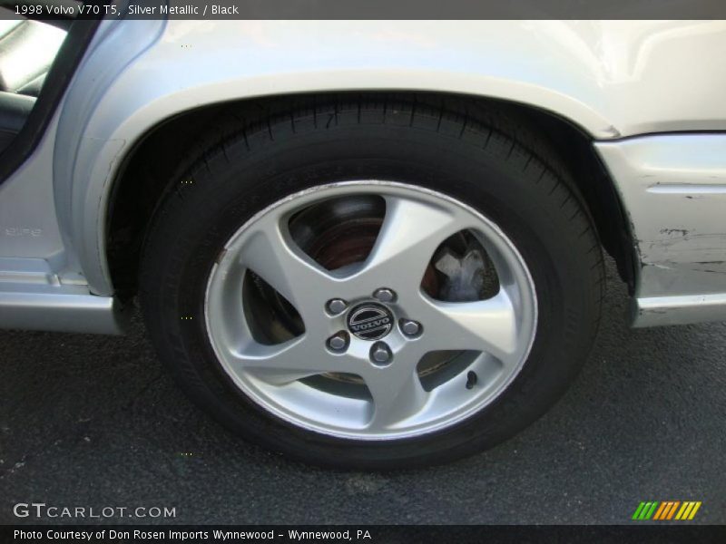 Silver Metallic / Black 1998 Volvo V70 T5
