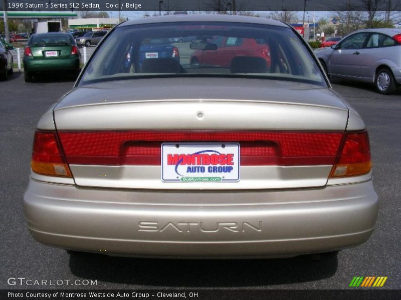 Gold / Beige 1996 Saturn S Series SL2 Sedan