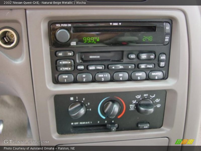 Natural Beige Metallic / Mocha 2002 Nissan Quest GXE