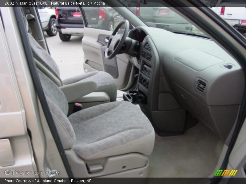 Natural Beige Metallic / Mocha 2002 Nissan Quest GXE