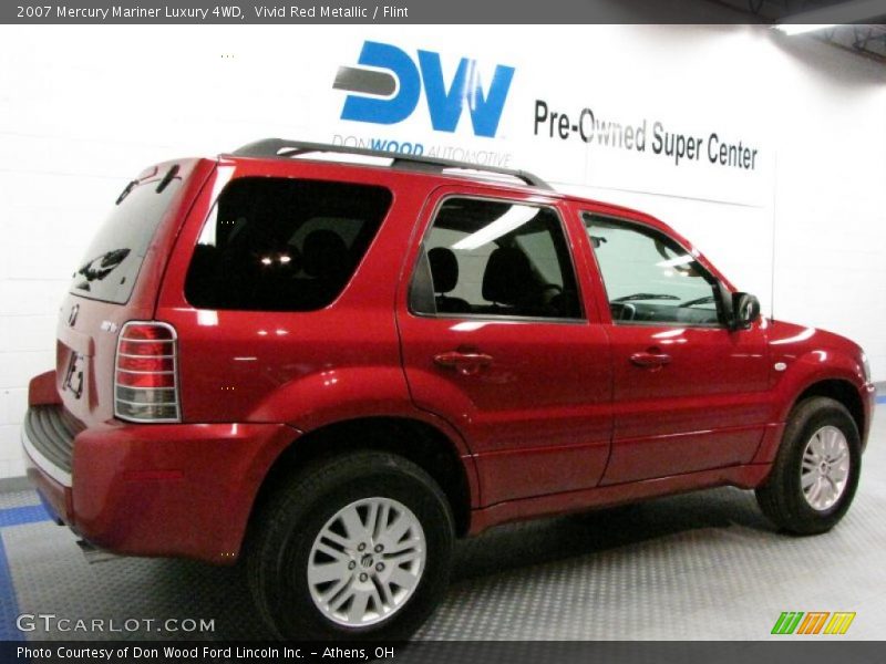 Vivid Red Metallic / Flint 2007 Mercury Mariner Luxury 4WD