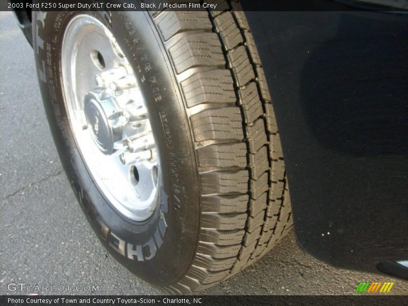 Black / Medium Flint Grey 2003 Ford F250 Super Duty XLT Crew Cab