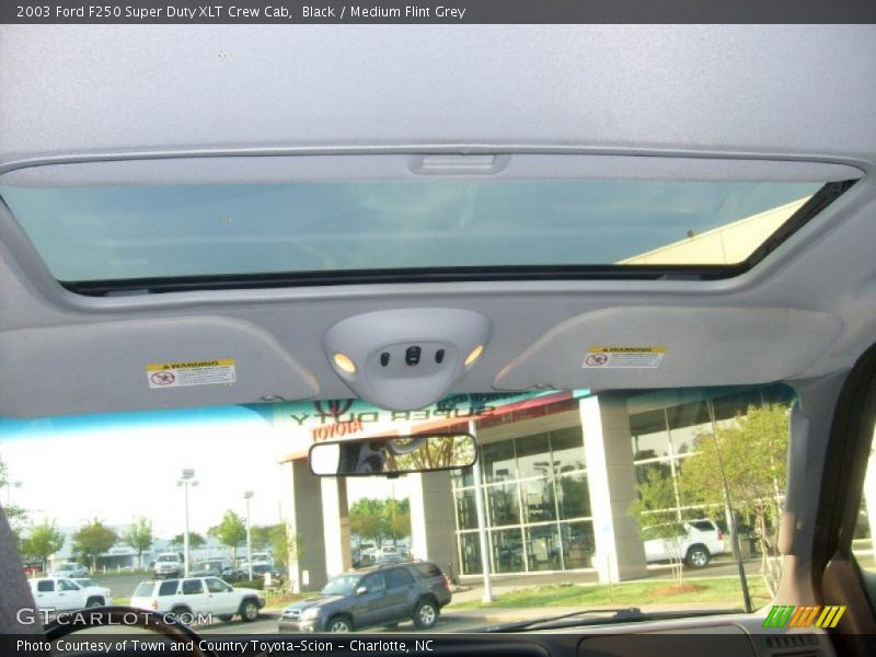Black / Medium Flint Grey 2003 Ford F250 Super Duty XLT Crew Cab