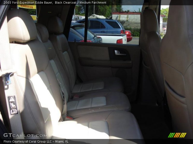 Black Clearcoat / Medium Parchment 2003 Ford Expedition Eddie Bauer