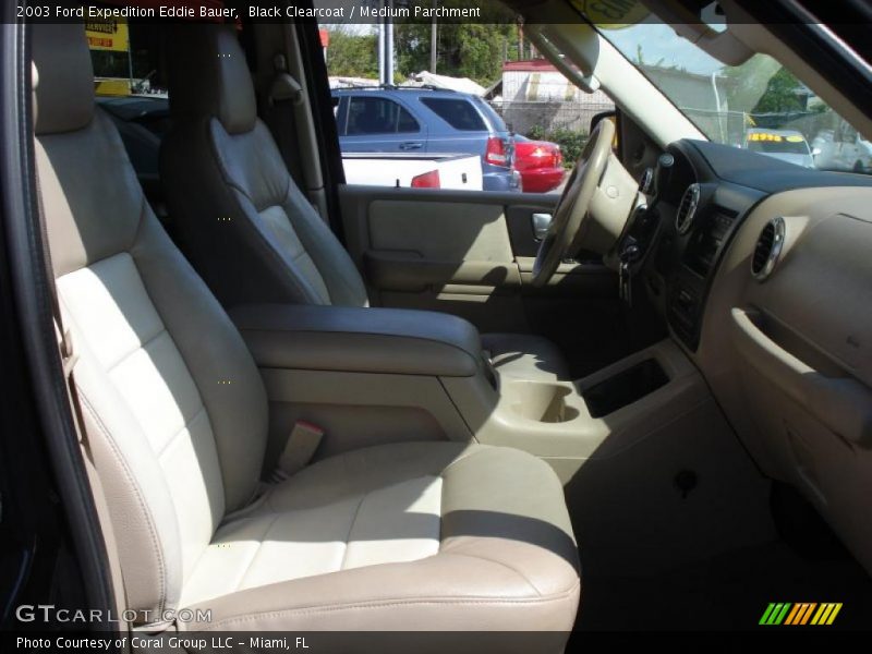 Black Clearcoat / Medium Parchment 2003 Ford Expedition Eddie Bauer