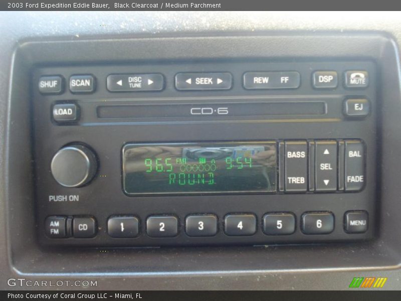 Black Clearcoat / Medium Parchment 2003 Ford Expedition Eddie Bauer