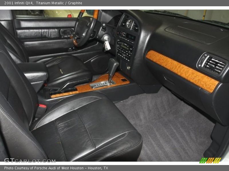 Titanium Metallic / Graphite 2001 Infiniti QX4