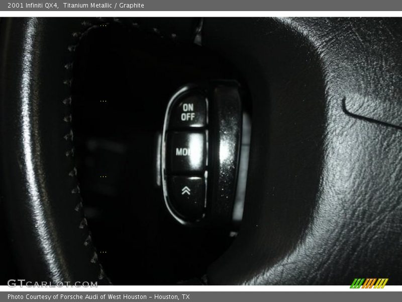 Titanium Metallic / Graphite 2001 Infiniti QX4
